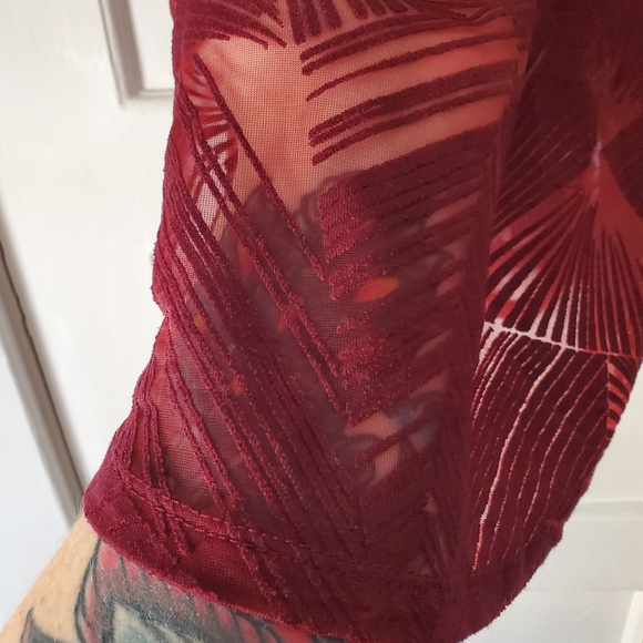 Massimo Deep Red Tank Top - Picture 11 of 11